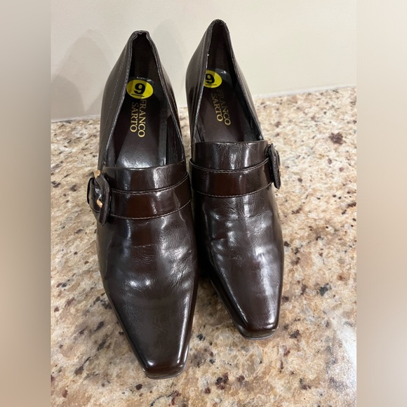 Size nine brown leather Franco Sarto shoes with two and a half inch heel - Picture 2 of 11